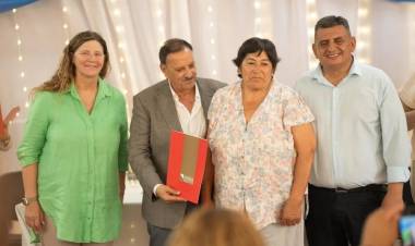 Ulapes: Emprendedores y Asociaciones recibieron insumos para emprender