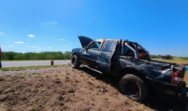 Vuelco sin heridos en Ruta 38 cerca de Talamuyuna