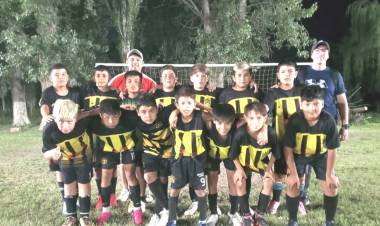 San Juan: Rieles sigue soñando con el Mundialito de Trinidad en plena competencia