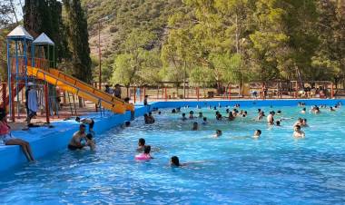 Verano 2025: Vacaciones a pleno sol y diversión en Villa Chepes