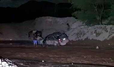 Rescatan a cuatro personas que fueron arrastradas por ríos crecidos en Catamarca