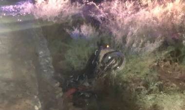 Cayó con su moto en una alcantarilla de la ruta 76 y lo encontraron muerto horas después