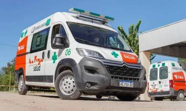 Dio a luz cuando era trasladada en la ambulancia desde El Portezuelo a la Capital