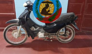 Chepes: recuperan una moto robada que fue abandonada en la vía pública