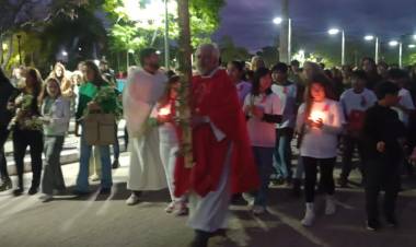 Domingo de Ramos en Chepes: Con gran participación se celebró el primer día de la Semana Santa