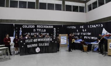 Desiderio Tello: la comunidad celebro el aniversario del colegio secundario y la promesa a la constitución