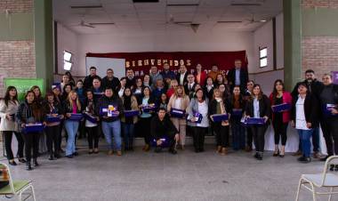 Lanzan el Programa de Robótica y Arte, con entregan insumos y equipamiento a escuelas