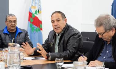 el Diputado Cristian Perez participó de una reunión legislativa clave