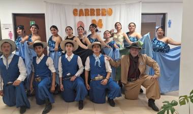 El Ballet Amanecer Folclórico abre sus puertas a nuevos integrantes