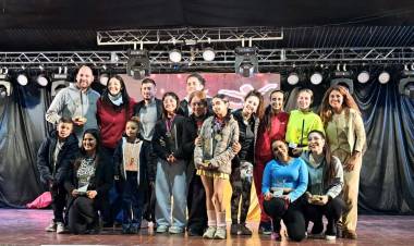 Chepes: Alumna de la Academia de Baile Aamaal Dance brilló en el certamen de Chamical