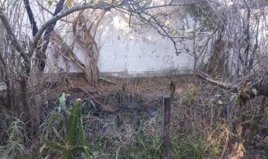 Controlaron un incendio de pastizales en Catuna