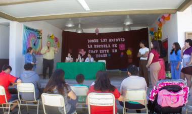 Acompañamiento a estudiantes y profesores en el mes del estudiante y el profesor
