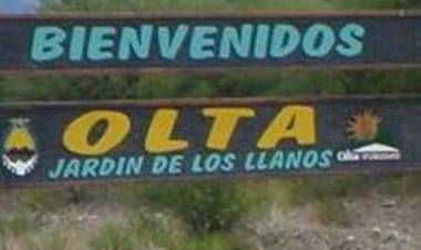 Un hombre volcó con su camioneta cerca del Puesto Caminero Baldecito