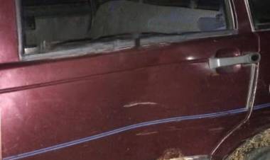 Chepes: chocan auto estacionado y se dan a la fuga