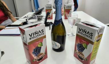 La Chaya 2026 ya tiene su Vino Oficial
