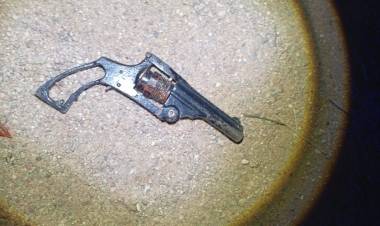 Chepes: un hombre quedó detenido por amenazar a una mujer con un arma de fuego