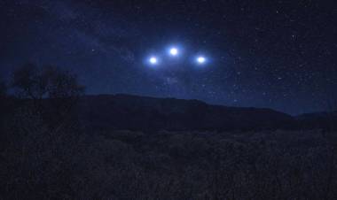 Extrañas luces surcaron el cielo en los Llanos Riojanos y generaron inquietud en vecinos de Olta