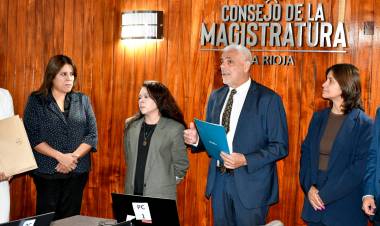El Consejo de la Magistratura inició los exámenes escritos para cubrir cargos judiciales en Capital, Chilecito y Chamical 