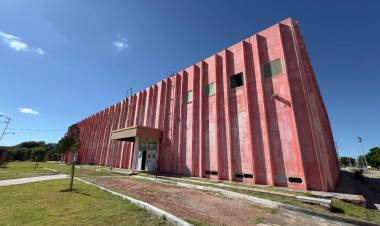 El Municipio avanza con mejoras y mantenimiento en la ciudad deportiva