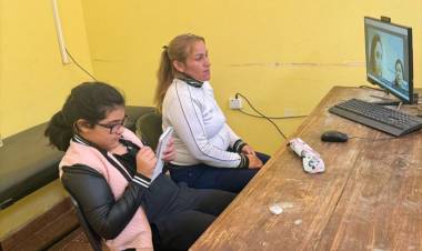 Histórico: El Hospital Luis Pasteur realizó la primera interconsulta virtual en Psicopedagogía