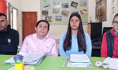 Lanzan programa de formación arbitral y torneo formativo de vóley en la Ciudad Deportiva