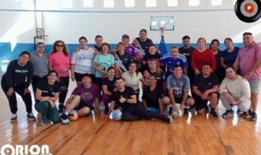 Ferro Newcom se prepara para un encuentro amistoso en la Ciudad Deportiva