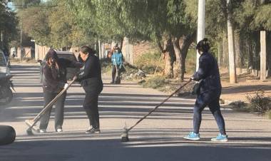 Continúan los trabajos para una ciudad más limpia y ordenada