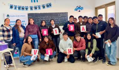 Villa Casana: se brindó una charla taller sobre salud sexual y reproductiva para estudiantes