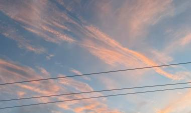 Un cielo sorprendente: extraña trama de nubes se vio en Chepes