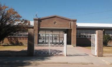 Denuncian presuntos malos tratos a alumnos en la Escuela N.º 114 y esperan una respuesta oficial