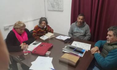 Chepes: Articulan acciones para el encuentro con productores
