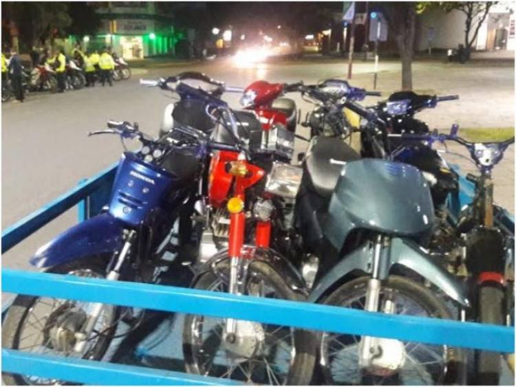 Chepes: motos retenidas por falta de luces y documentación