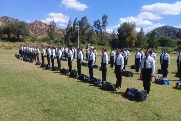 El 31 de julio comienzan las clases para 67 postulantes a la Escuela de policía Chepes