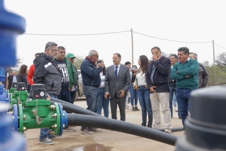 Ricardo Quintela inauguró importante obra hídrica que garantizará el servicio de agua potable a todos los barrios de Chepes