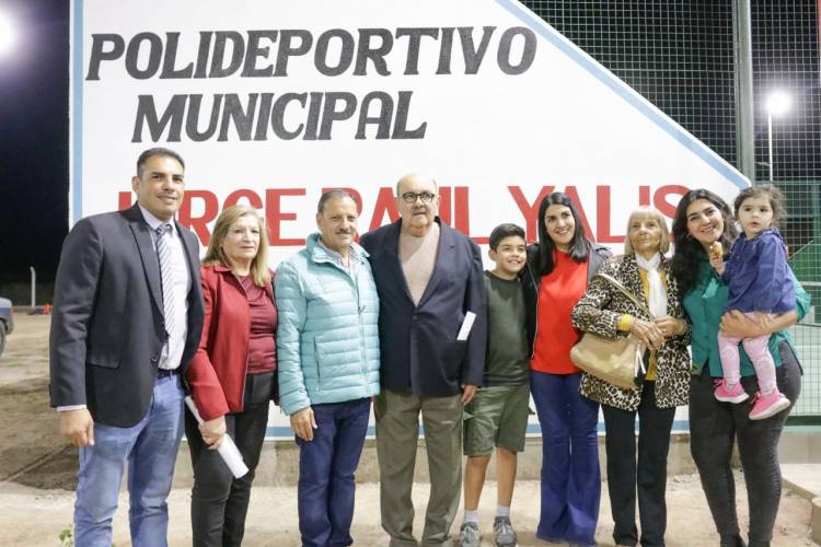 Inauguraron el nuevo Polideportivo en la localidad de Tello