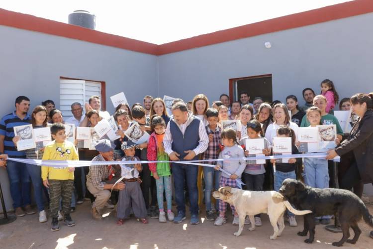El Plan Angelelli como respuesta a la necesidad de la vivienda propia de muchas familias del Dpto. Rosario Vera Peñaloza