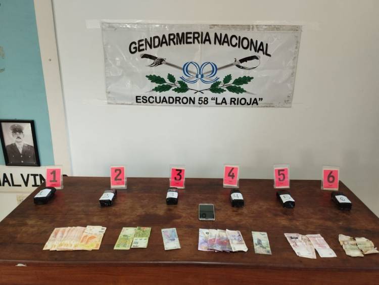 Gendarmería Nacional secuestró un kilo y medio de cocaína en operativo en ruta 38
