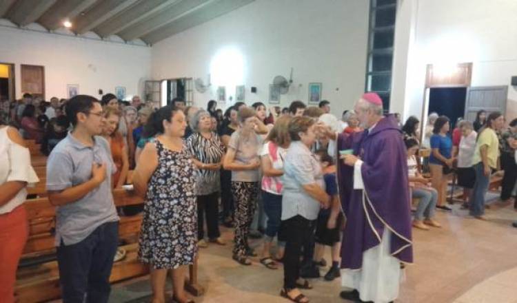 Chepes: Misa de cenizas presidida por el obispo Dante Braida