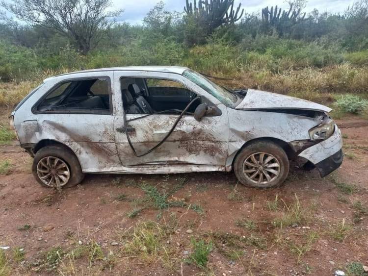 Accidente fatal en cercanías a Olta: un joven perdió la vida luego de perder el control del auto y volcar