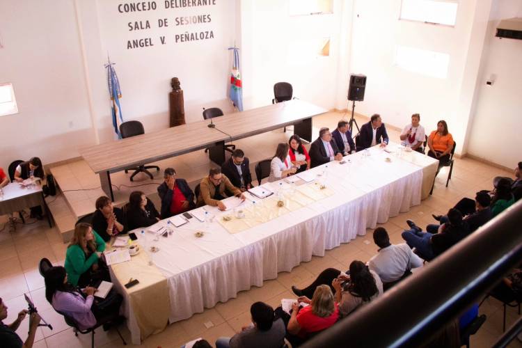 Convencionales Constituyentes debatieron por la reforma constitucional en Chepes