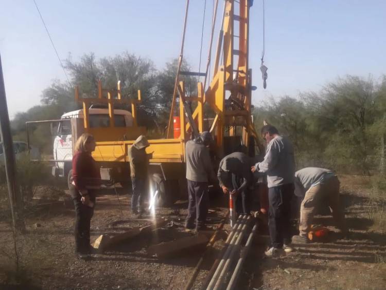 Desiderio Tello: recambiamos electrobomba que mejorara suministro en la red de agua