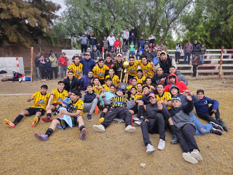 Chepes: Rieles Argentinos Campeón de la Copa Aniversario Rosario Vera Peñaloza