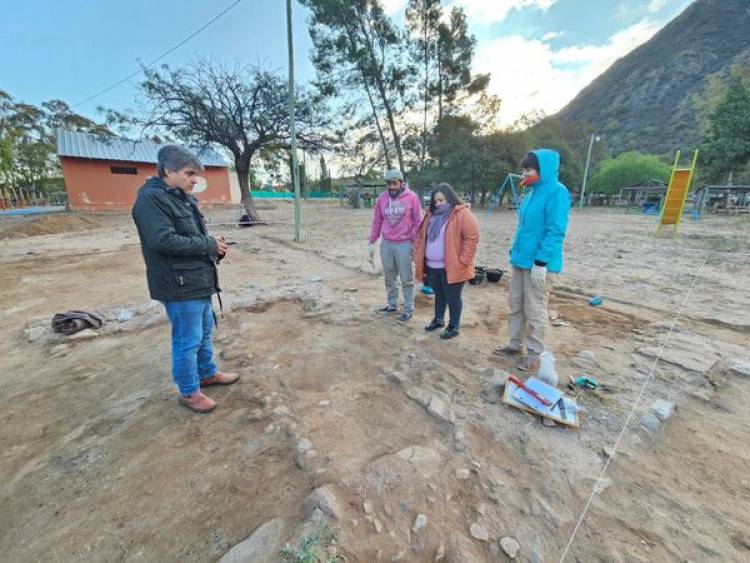 Villa Chepes: inician proyecto de investigación y excavación arqueológica en camping municipal