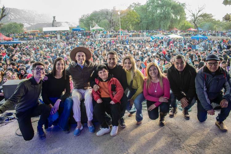 El Festival del Cabrito sumó importante convocatoria en Olta