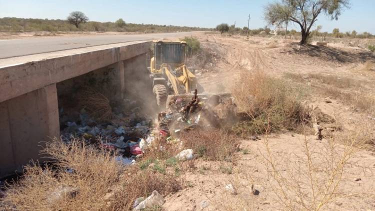 Chepes: continúan los trabajos de limpieza y erradicación de micro basurales a cielo abierto