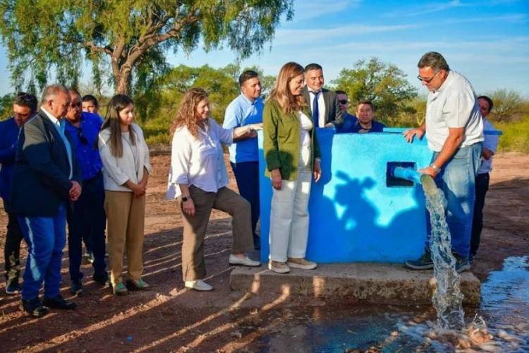 Patquía: inauguraron una nueva perforación en la cabecera