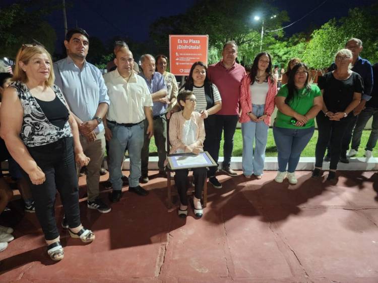 Imposición de Nombre a Plazoleta Vecinal de los B° Santa Rita y B° 53 Viviendas