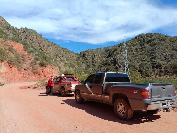 Informe del COE: Incendio por caída de rayo y precauciones en el camino al Cerro de la Cruz