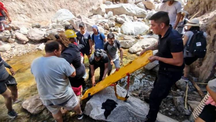 Olta: Rescatan a una mujer accidentada en la Quebrada del Chorro