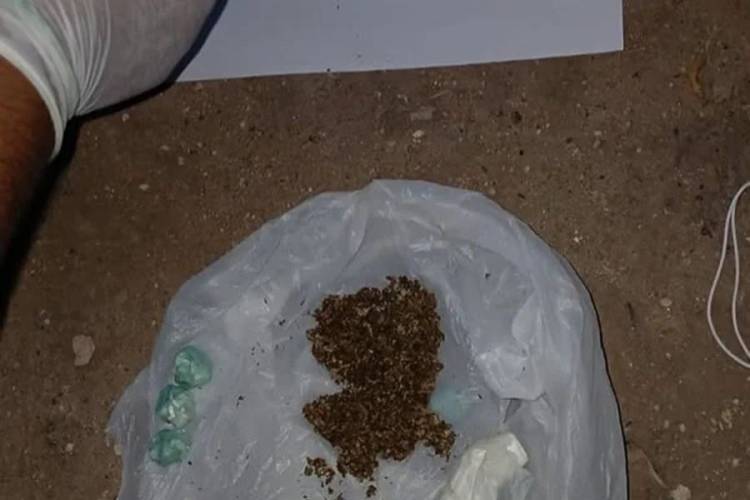 Operativo: detienen a dos jóvenes con drogas